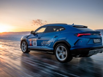 Lamborghini Urus z rekordem prędkości